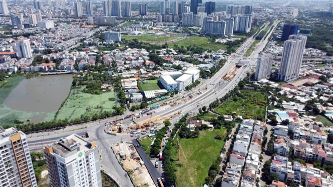 The An Phu interchange project is a key traffic hub at the eastern gateway of Ho Chi Minh City. (Photo: VNA)