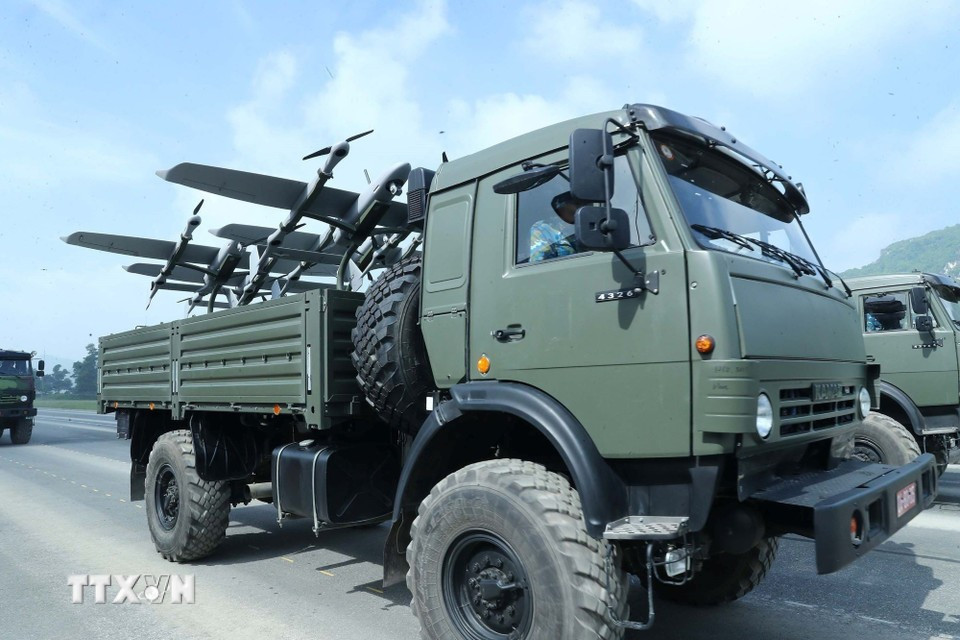 Vietnam-made unmanned aerial vehicles (UAVs) at the rehearsal. (Photo: VNA)
