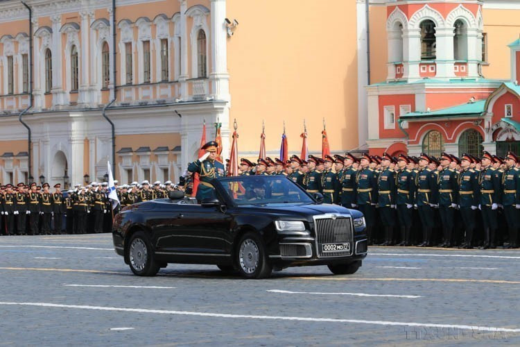 The parade to celebrate the 77th anniversary of Victory Day over Fascism (1945 - 2022), at Red Square in Moscow (Russia, May 9, 2022). (Photo: VNA)