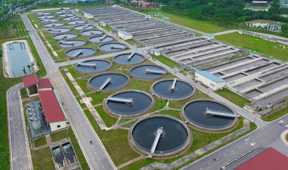 The plant is equipped with a modern wastewater treatment system applying advanced technologies. (Photo: VNA)