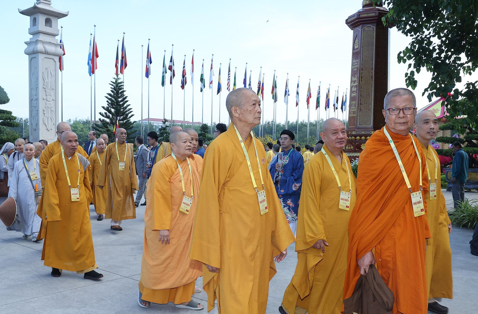 Delegates attend the official opening of the UN Day of Vesak 2025. (Photo: VNA)