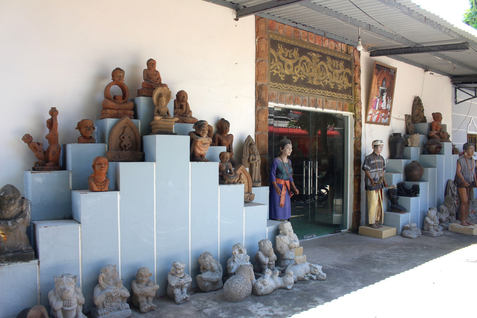 Exhibition space featuring Cham culture and other ethnic groups. (Photo: VNA)