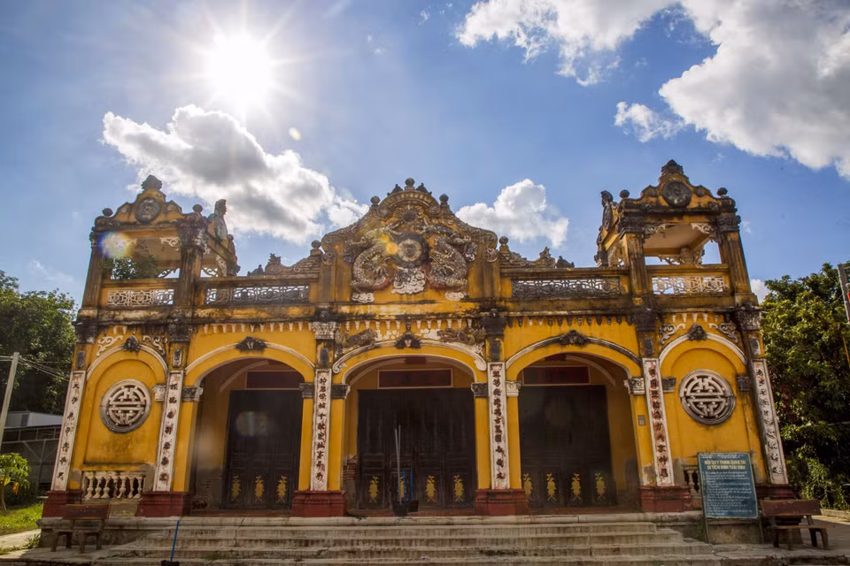 Thai Binh Communal House has a harmonious and beautiful overall architecture. (Photo: VNA)