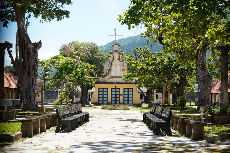 Phu Hai Prison is a memorial to the heroic struggle and the unyielding spirit of Communist prisoners and patriots. (Photo: VNA)