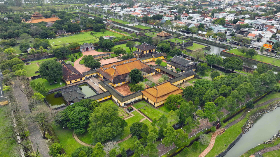 Dien Tho Residence was home to the Queen Mothers and Grand Queen Mothers of the Nguyen Dynasty. It remains one of the most well-preserved and architecturally unique buildings in the Complex of Hue Monuments. (Photo: VNA)