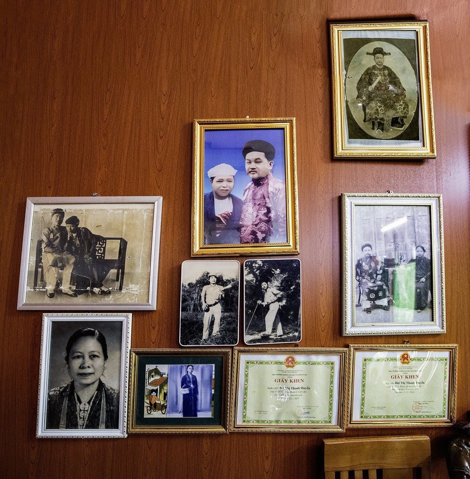 The exhibition space of the Dinh Cong family at Dinh Cong Thao’s house in Muong Coi, Luong Son commune, Phu Tho province. (Photo: VNA)