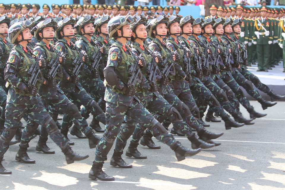 Vietnamese People's Army forces participate in the full dress rehearsal. (Photo: VNA)