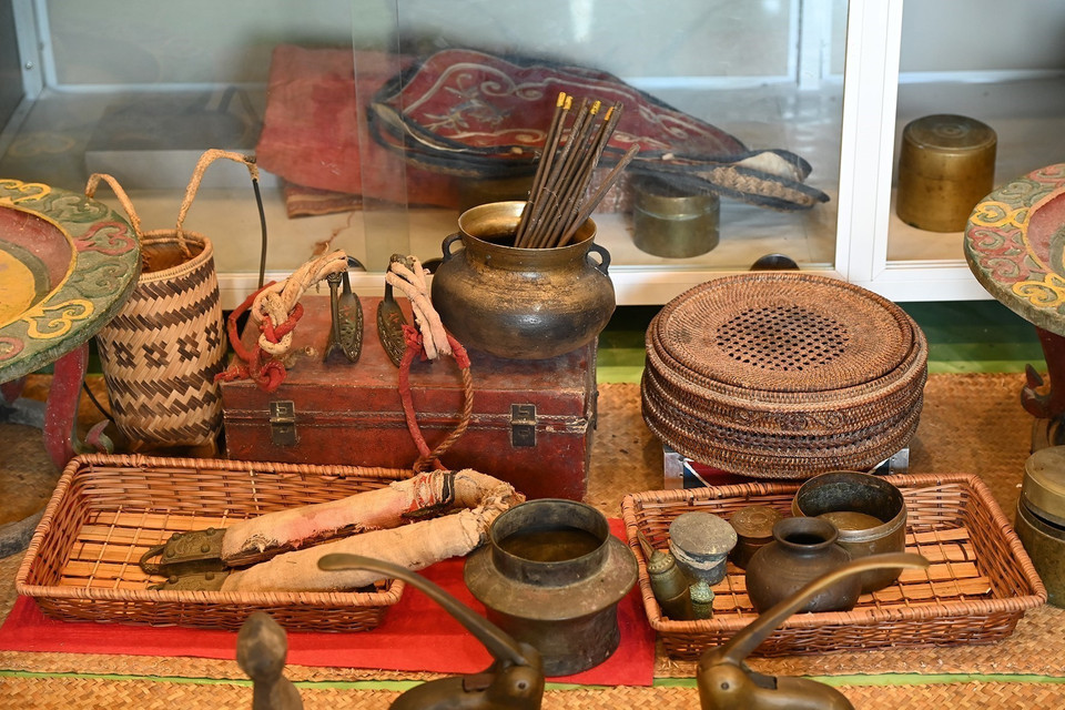 Many valuable antiquities on display at Mui Ne Antiquities Museum. (Photo: VNA)