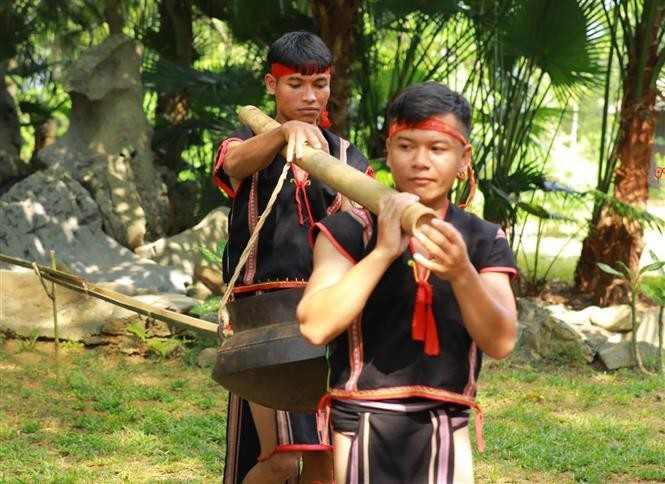 Water used in the ritual is taken directly from rivers and streams. (Photo: VNA)