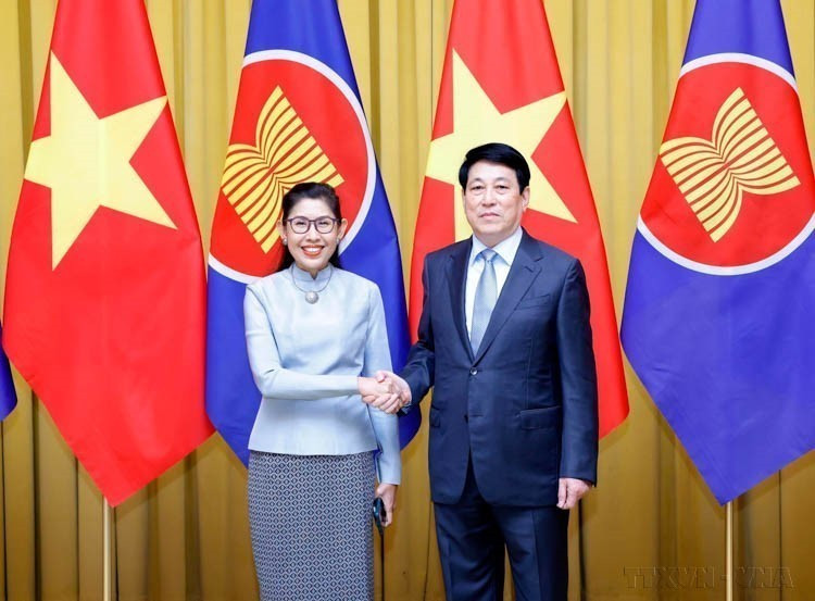 On February 19, 2025, at the Presidential Palace, President Luong Cuong receives Thai Ambassador to Vietnam Urawadee Sriphiromya. (Photo: VNA)