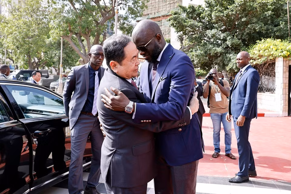 Earlier, President of the Senegalese National Assembly Malick Ndiaye hosted an official welcome ceremony for Chairman Tran Thanh Man. (Photo: VNA)