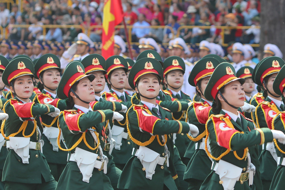 Vietnamese People's Army forces participate in the full dress rehearsal. (Photo: VNA)