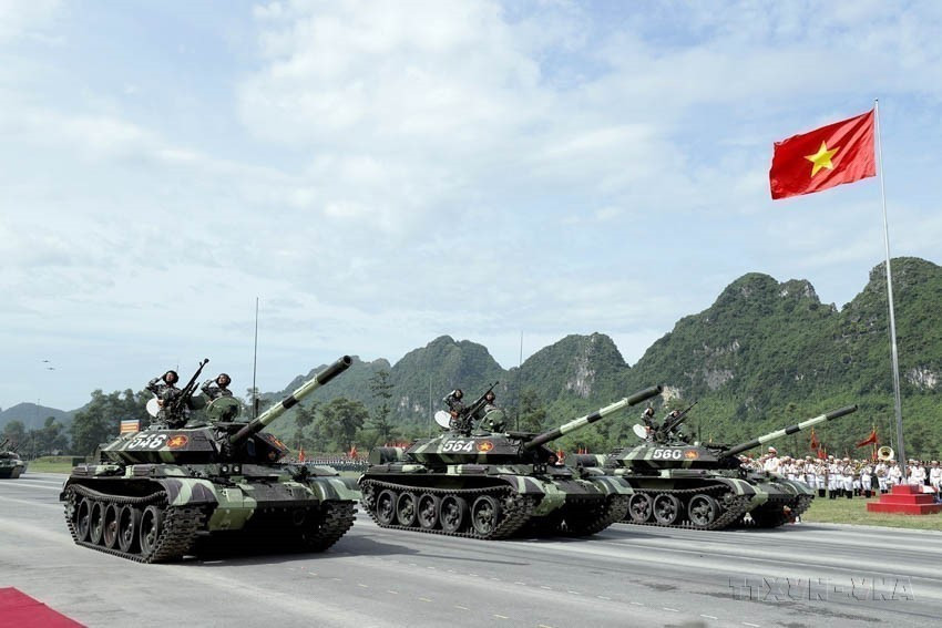 Armoured vehicles in the second grand rehearsal for the parade marking the 80th anniversary of the August Revolution and National Day (A80). (Photo: VNA)