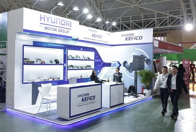 Hyundai Group’s exhibition booth. (Photo: VNA)