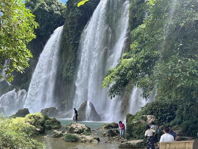 Ban Gioc fall in Cao Bang province (Photo: VNA)