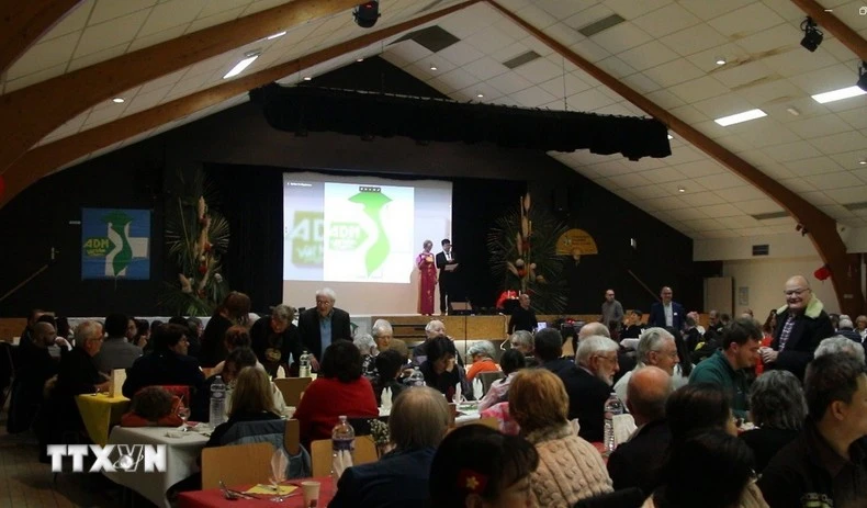 A fund raising party hosted by ADM Vietnam (Photo: VNA)