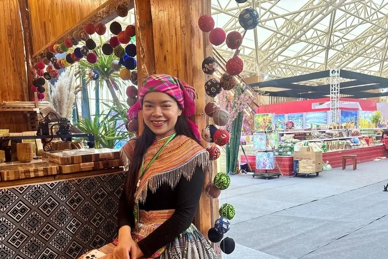 Tran Ngoc Quynh Anh, Chief of Office of the Son La Investment, Trade and Tourism Promotion Centre (Photo: VNA)