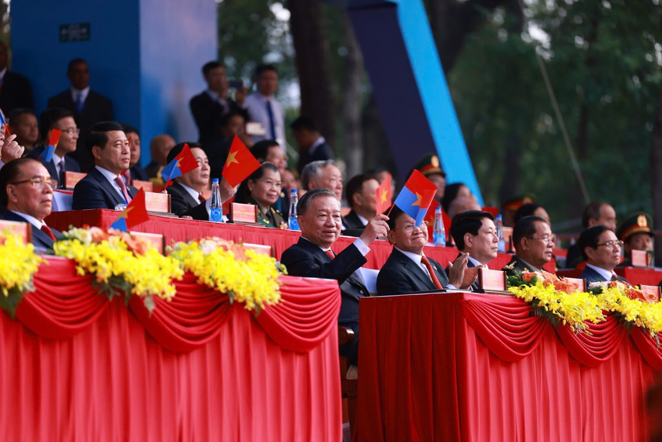 Party General Secretary To Lam and delegates attend the ceremony Photo: VNA