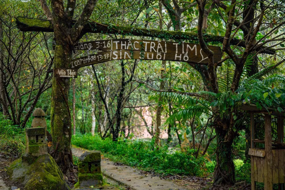In 2024 alone, the village welcomed more than 30,000 visitors, generating over 3 billion VND in tourism revenue. (Photo: Minh Son/Vietnam+)