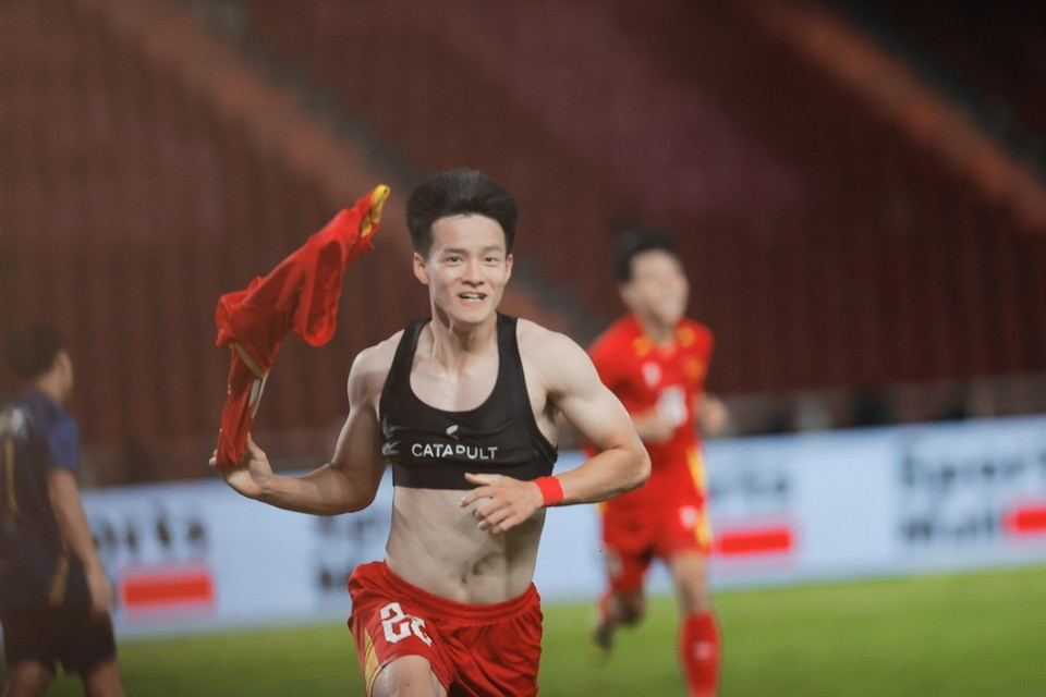 Thanh Nhan celebrates the third goal for Vietnam’s U22 team. (Photo: Minh Quyet – VNA correspondent in Thailand)