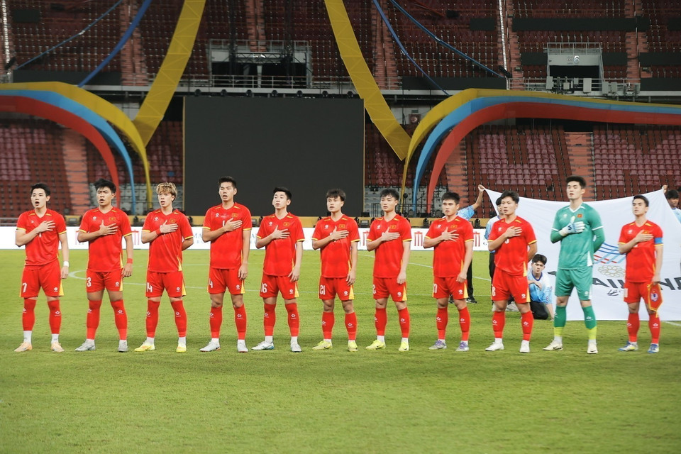 Vietnam’s lineup in the final match. (Photo: Minh Quyet – VNA correspondent in Thailand)
