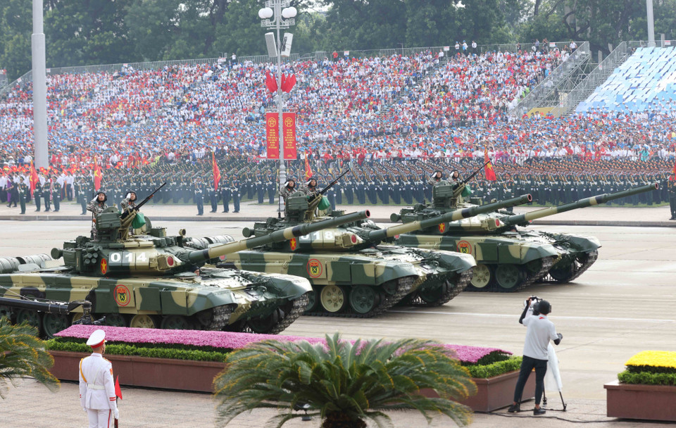 T-90S tank. (Photo: Phuong Hoa - VNA)