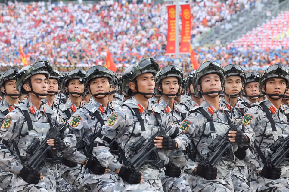 Paratrooper Special Forces unit. (Photo: Lam Khanh - VNA)