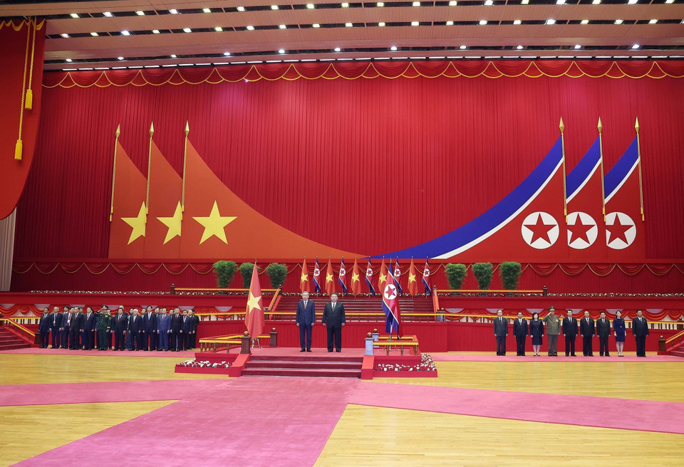 The welcome ceremony for General Secretary To Lam on his state visit to the Democratic People’s Republic of Korea. (Photo: Thong Nhat – VNA)