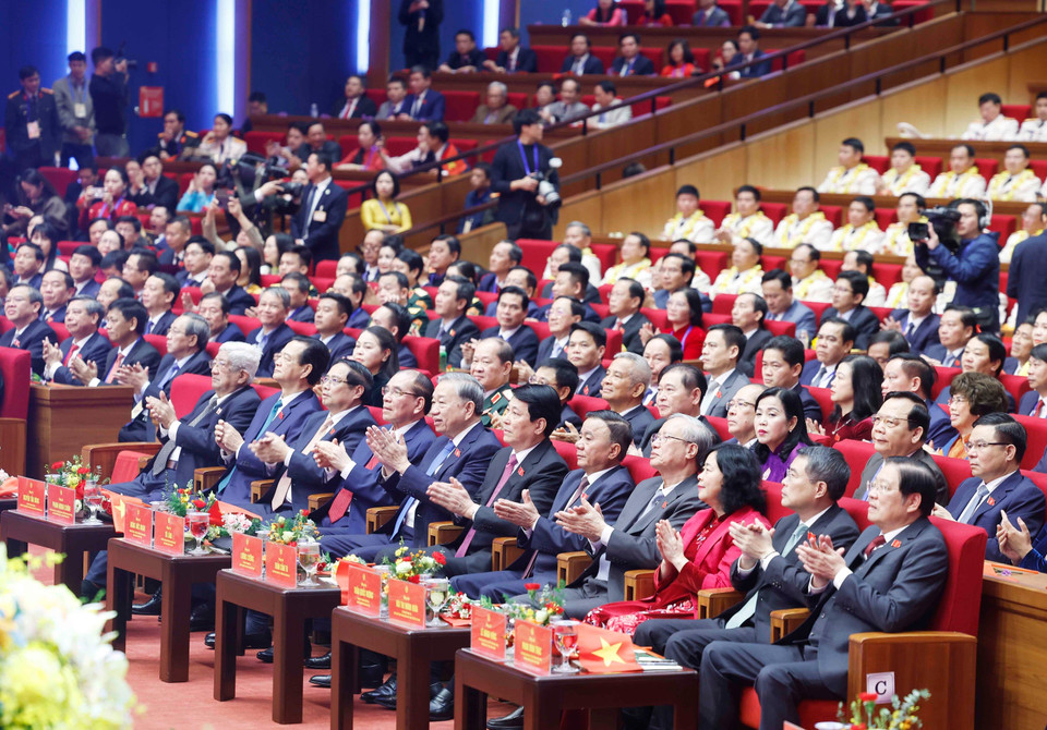 Party and State leaders attend the 11th National Patriotic Emulation Congress. Photo: Thong Nhat – VNA