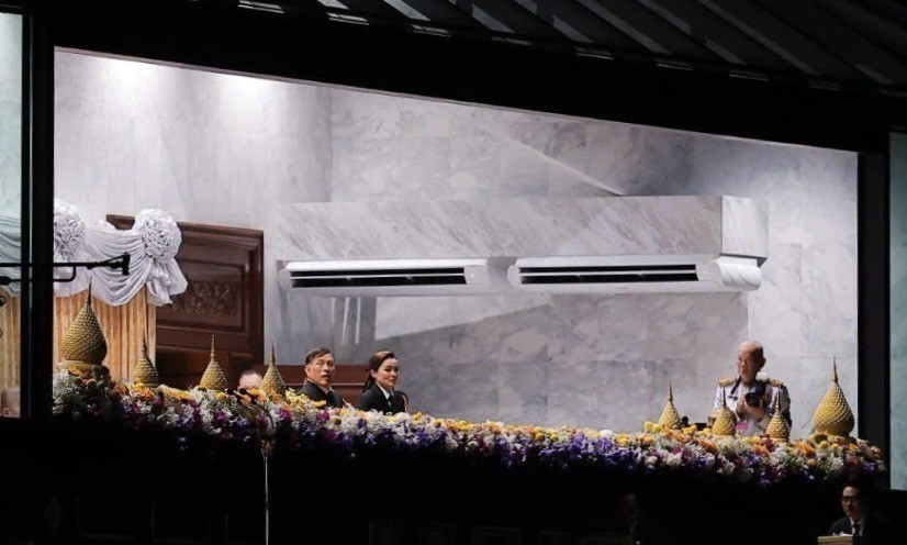 King Maha Vajiralongkorn Phra Vajiraklaochaoyuhua and the Queen of Thailand attend the Opening Ceremony of SEA Games 33. Photo: Minh Quyet – VNA Correspondent in Thailand