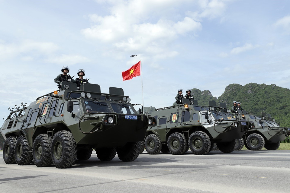 Special-purpose multi-role combat support vehicles (Mobile Police Command). (Photo: Tuan Anh – VNA)
