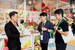 Vietnamese fruits capture attention at Asia Fruit Logistica in Hong Kong