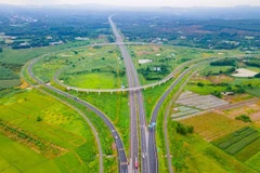 Proposal to launch HCM City–Long Thanh expressway expansion as an urgent project