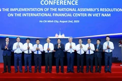 PM asks HCM City, Da Nang to mobilise resources for IFC