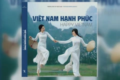 Photobooks launched to celebrate 14th National Party Congress