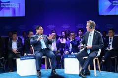 PM charts Vietnam’s path at WEF ’s policy dialogue