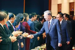 Party chief meets with generations of NA deputies