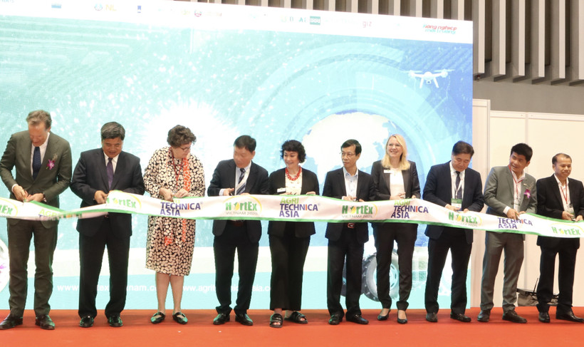 At the opening ceremony of HortEx Vietnam 2025 (Photo: VNA)