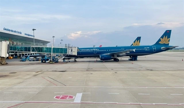 A Vietnam Airlines aircraft at Da Nang international airport. (Photo: VNA)