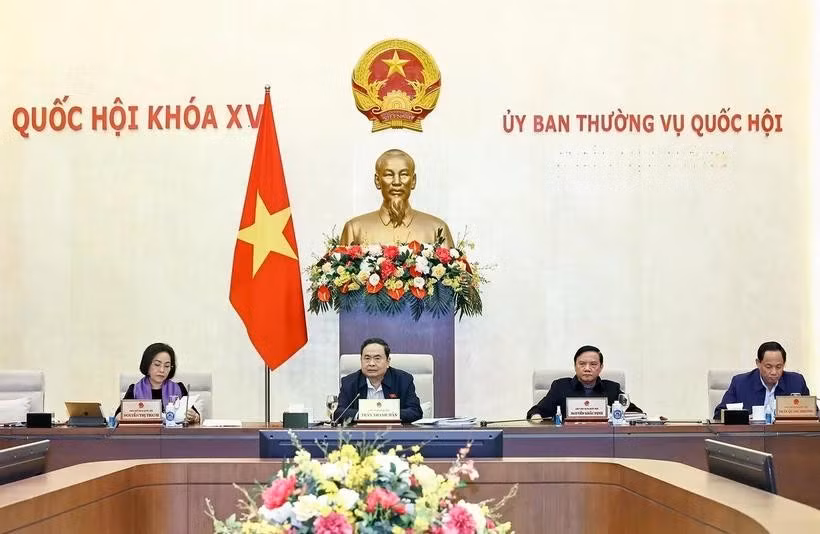 National Assembly Chairman Tranh Thanh Man speaks at a session of the Standing Committee. (Photo: VNA)