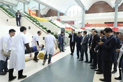 The medical services drill held at the National Convention Centre to ensure health and medical preparedness for the coming 14th National Party Congress (Photo: VNA)