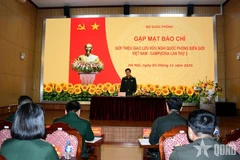Lieut. Gen. Nguyen Van Duc, head of the Department of Information and Education under the Vietnam People’s Army’s General Department of Politics, speaks at the press conference on November 5. (Photo: qdnd.vn)