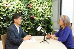 Chairman of the Korea – Vietnam Economic and Cultural Association Kwon Seong Taek in an interview with the Vietnam News Agency's correspondent in the Republic of Korea. (Photo: VNA)
