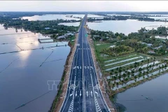 A section of Can Tho - Ca Mau Expressway (Photo: VNA)