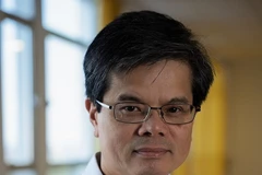Professor Nguyen Van Phu, Research Director at France’s National Centre for Scientific Research (Photo: VNA)