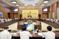 NA Chairman Tran Thanh Man speaks at the NA Standing Committee's second session. (Photo: VNA)