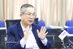 Associate Professor Dr. Neak Chandarith, Director of the Institute for International Studies and Public Policy (IISPP) at the Royal University of Phnom Penh (RUPP), in an interview granted to the Vietnam News Agency. (Photo: VNA)