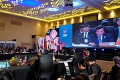 Deputy Minister Senior Lieutenant General Hoang Xuan Chien speaks at the ASEAN Defence Senior Officials’ Meeting Plus (ADSOM+) held in Johor, Malaysia (Photo: VNA)