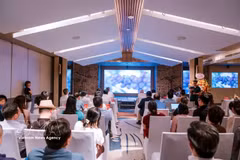Participants attend a seminar on the development and promotion of the Son La Arabica coffee brand in Hanoi on June 19. (Photo: VNA)