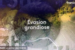 A report on Sa Pa broadcast on France 2 - a channel of France’s national television. (Photo: VNA)